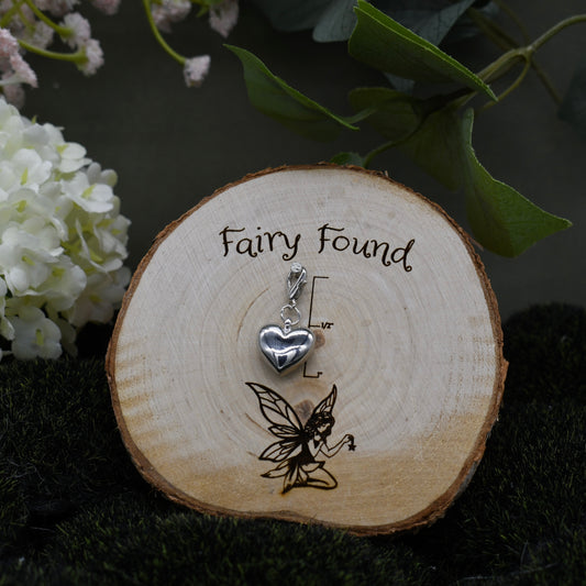 Solid heart charm - Silver